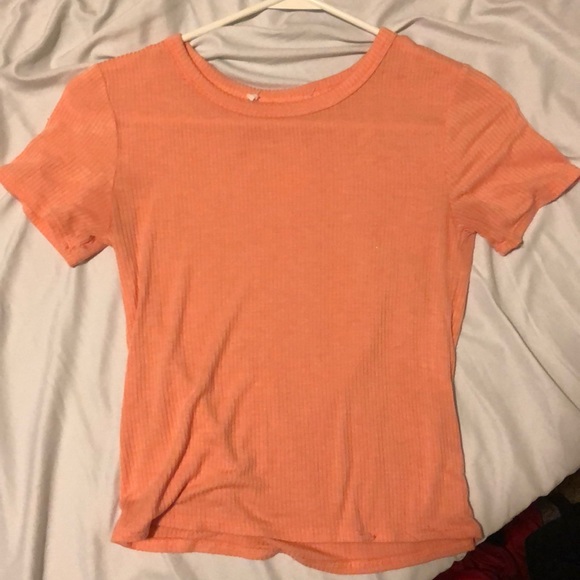 Coral crop top - Picture 1 of 1